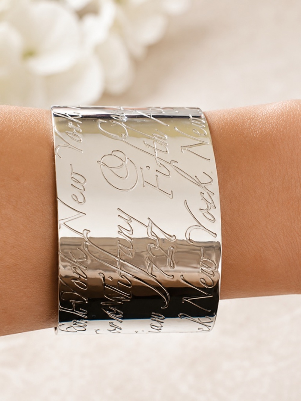 New Tiffany & Co Sterling Silver Notes Collection Wide Script Cuff Bracelet - Picture 3 of 7
